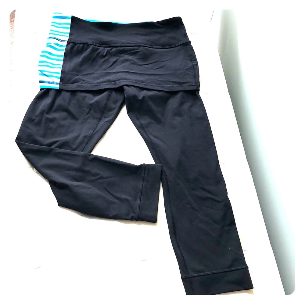 Lululemon Black  Capri with attached skirt
